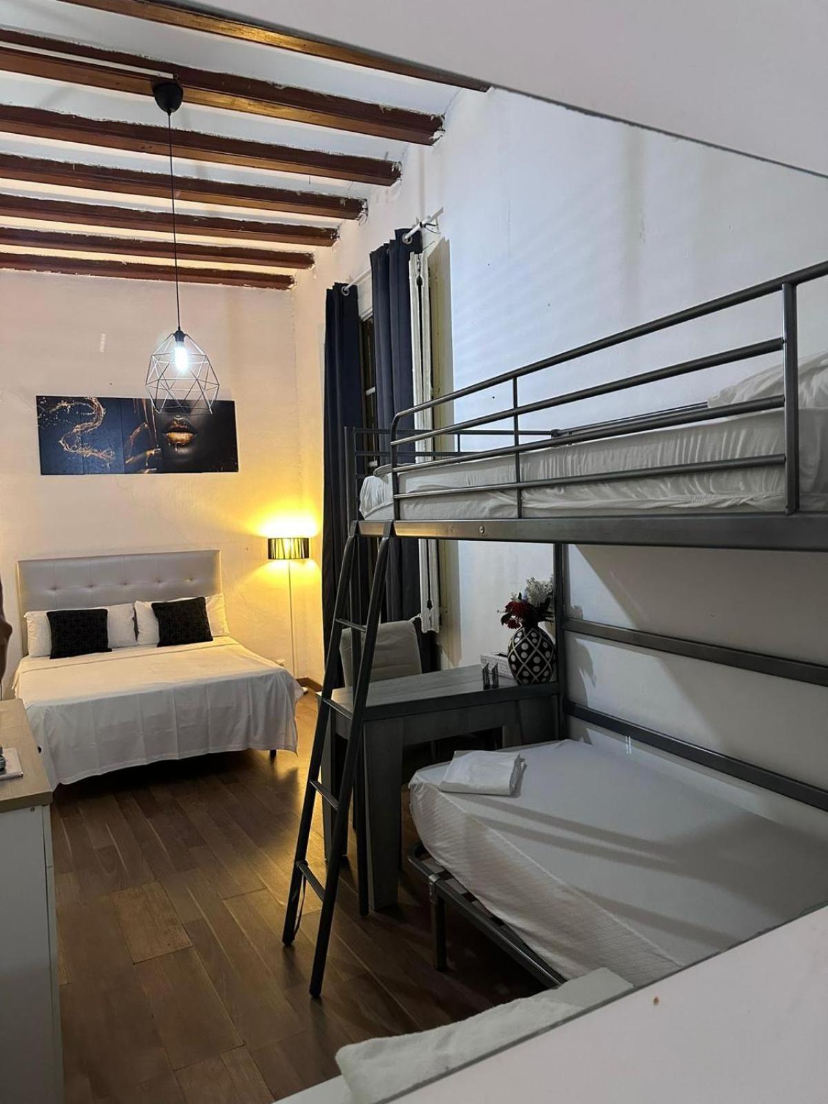 Central Cozy Suite 바르셀로나 외부 사진